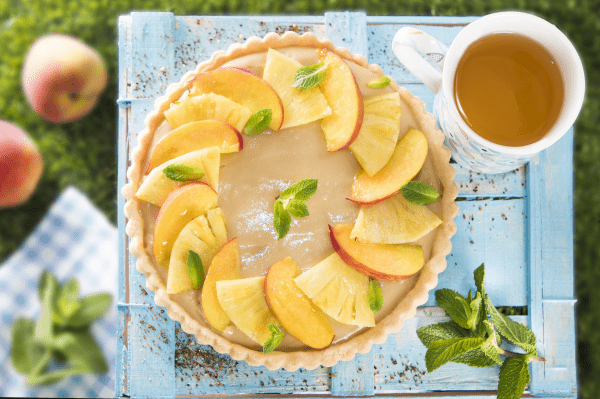 crostata con crema all’infuso ananas e pesca